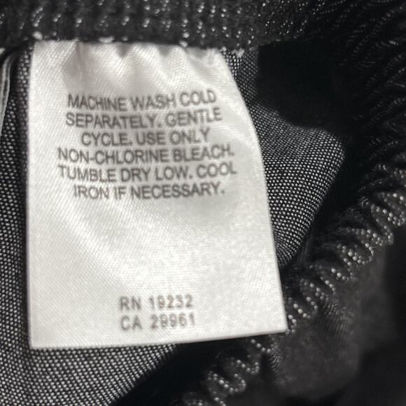 NWT Alfred Dunner CAPRI: 2 Pair, Black & Denim Blue, Cotton, Sz 10 Petite, L 18” - Picture 8 of 11